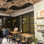 Cecemuwe Cafe and Space Senayan: Ruang Santai Kekinian dengan Cita Rasa Autentik di Jakarta